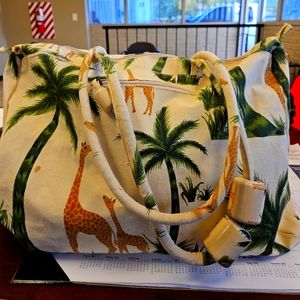 Giraffe Large Tote Bag
